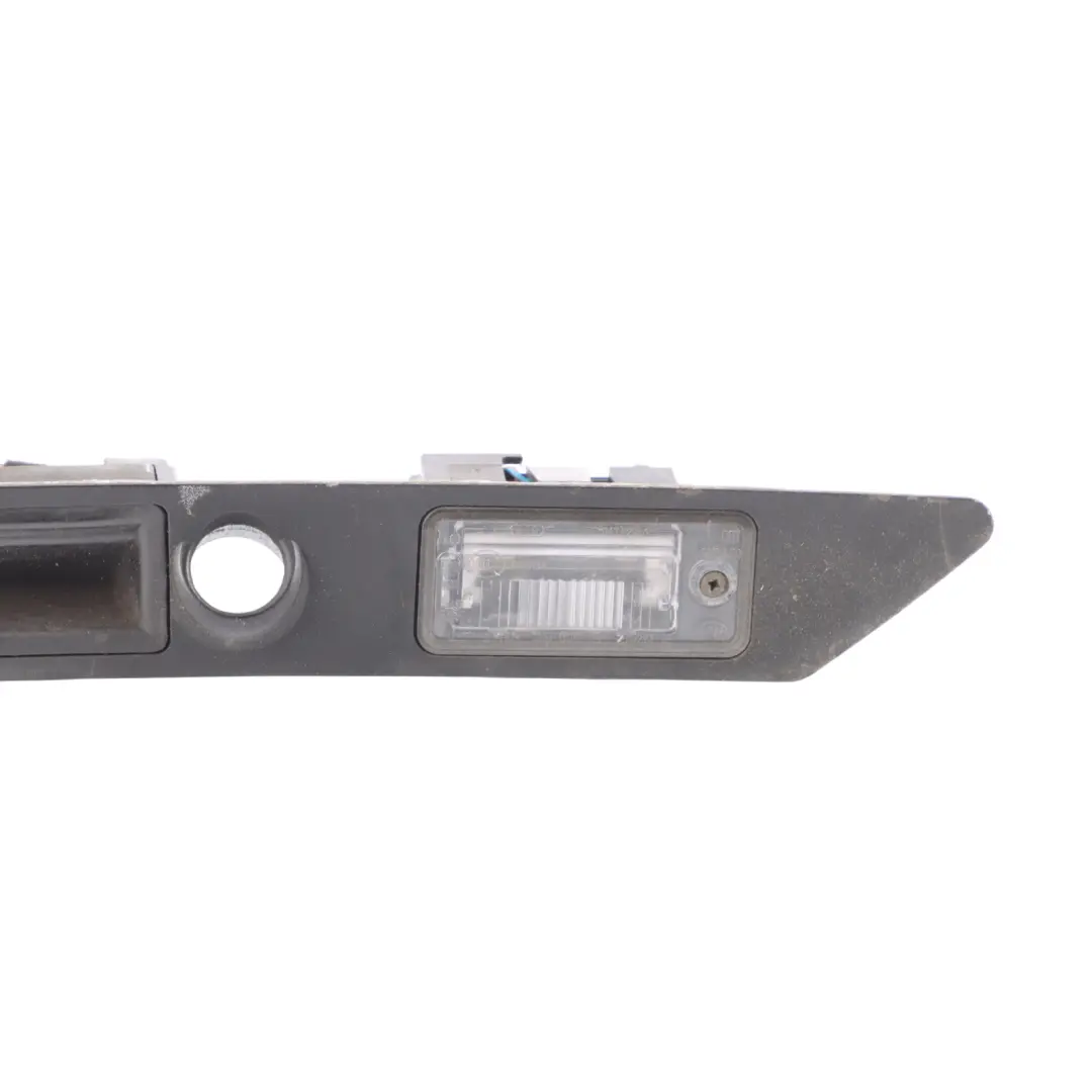 Handle Boot Lid Trim Panel Number Plate Light to Audi A4 B7 Tailgate with Part number 8E0827576 Audi A4 B7 Tailgate Handle Boot Lid Trim Panel Number Plate Light - SKU 8E0827576 - Part number 8E0827576