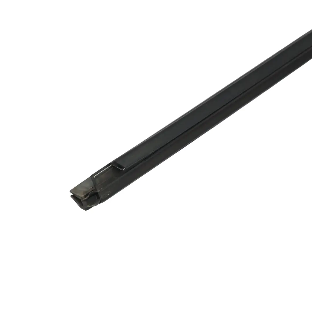 Joint D'Étanchéité Intérieur Vitre De Porte Arrière Droite pour Audi A4 B7 à propos du numéro de pièce 8E0839480G Audi A4 B7 Joint D'Étanchéité Intérieur Vitre De Porte Arrière Droite - SKU 8E0839480G - Numéro de pièce 8E0839480G