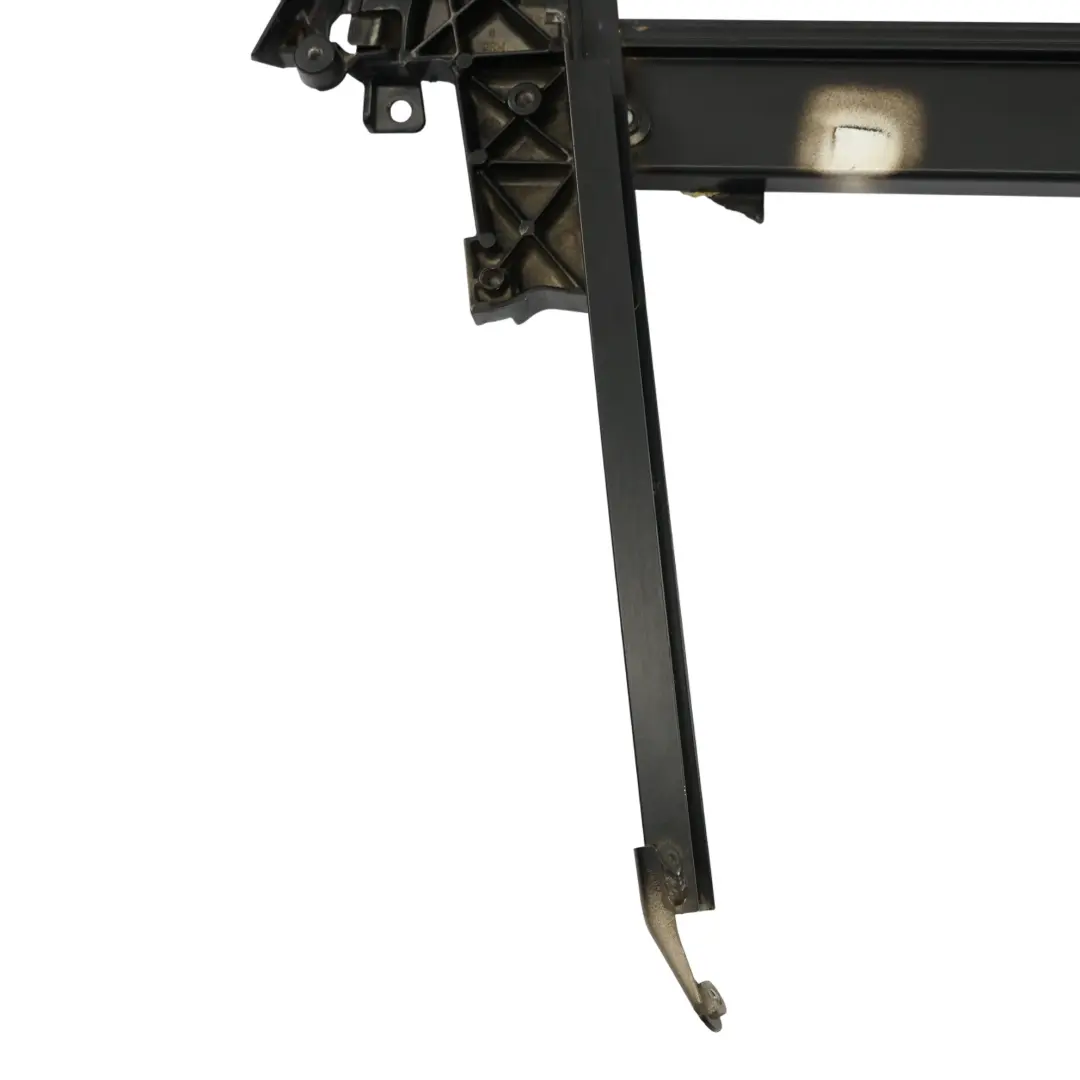 Regolatore Lunotto Superiore Porta Destra per Audi A4 B7 con numero di parte 8E5839630C Audi A4 B7 Regolatore Lunotto Superiore Porta Destra - SKU 8E5839630C - Numero di parte 8E5839630C