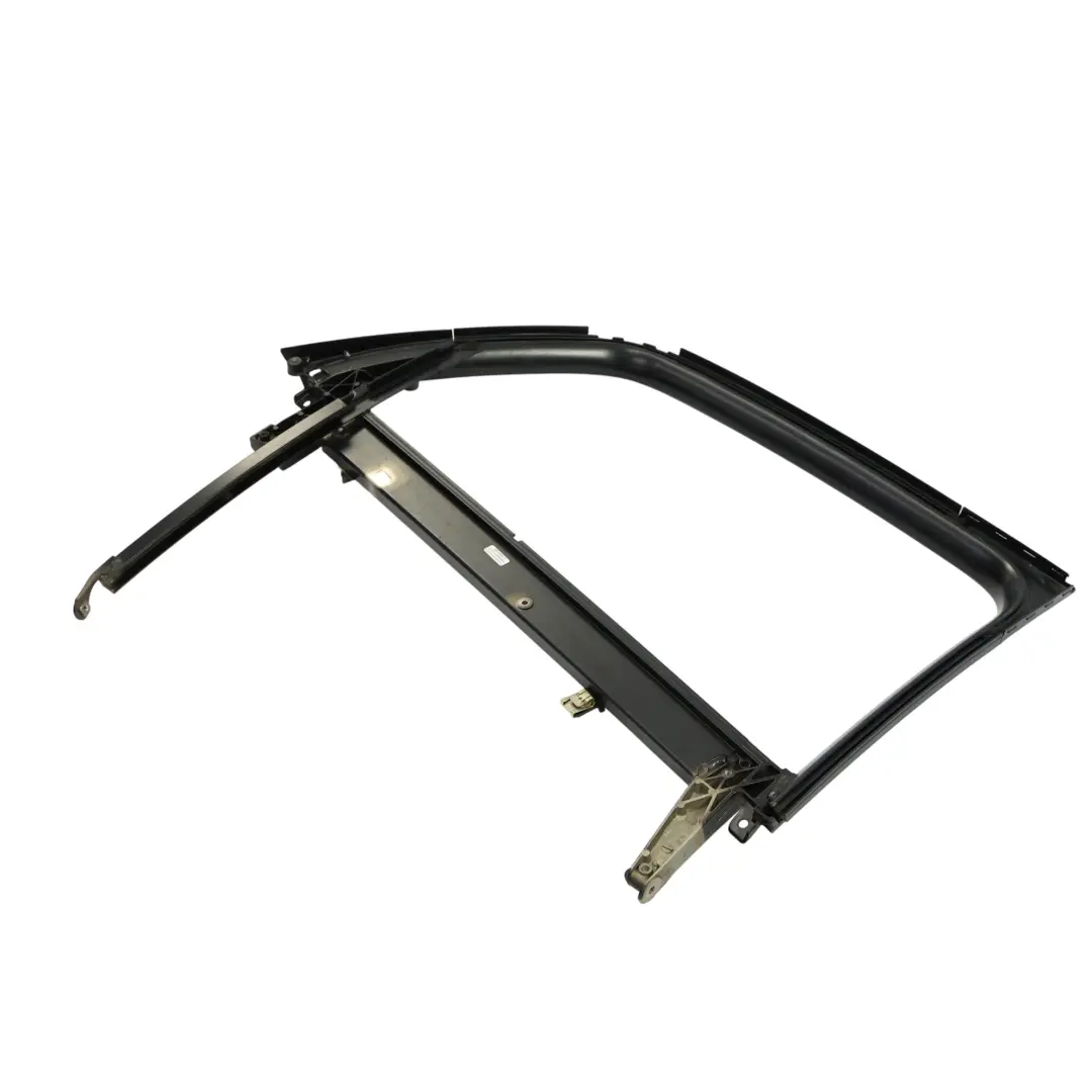 Ramka Drzwi Szyby Tył Prawo do Audi A4 B7 o numerze 8E5839630C Audi A4 B7 Ramka Drzwi Szyby Tył Prawo - SKU 8E5839630C - Numer Części 8E5839630C