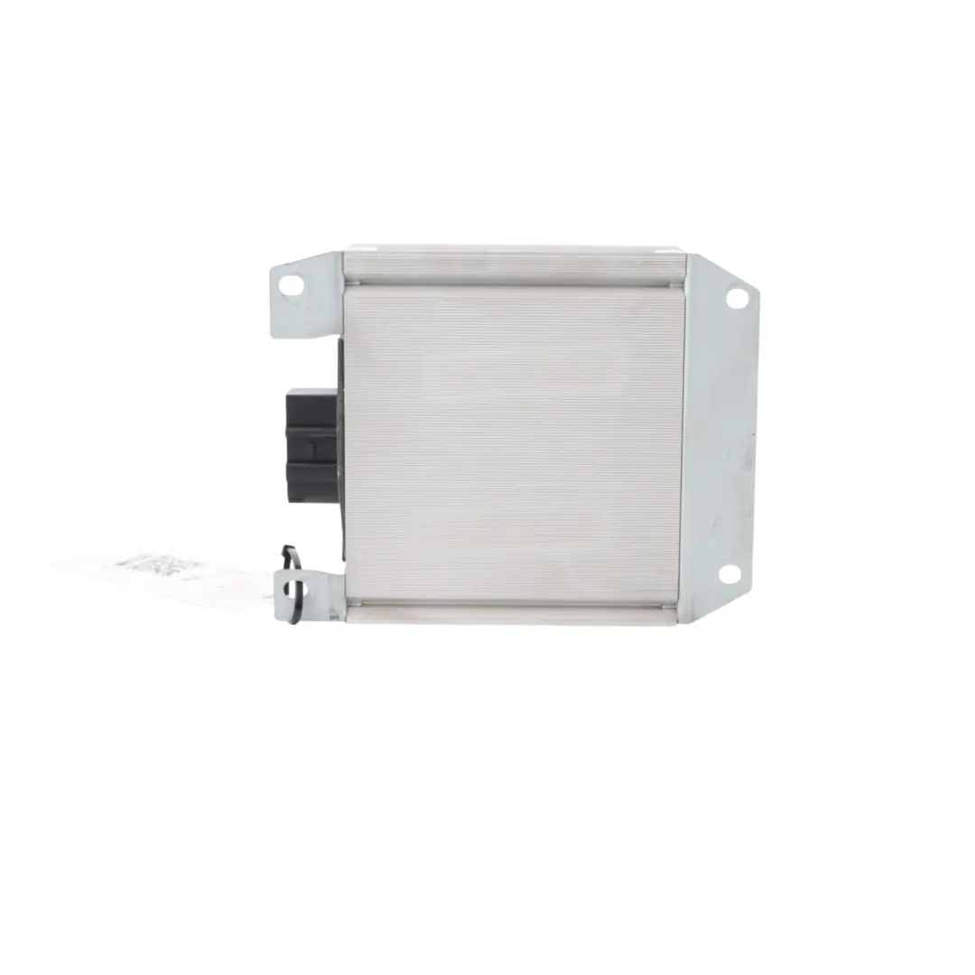 Audio Radio Aerial Amplifier Control Unit Harman Becker to Audi A4 B7 with Part number 8E9035223 Audi A4 B7 Audio Radio Aerial Amplifier Control Unit Harman Becker - SKU 8E9035223 - Part number 8E9035223