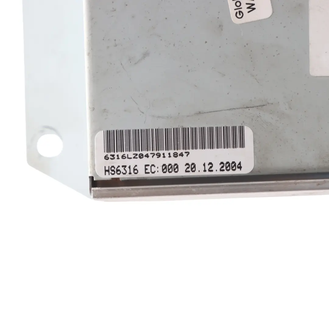 Audi A4 B7 Audio Radio Aerial Amplifier Control Unit Harman Becker - SKU 8E9035223 - Part number 8E9035223