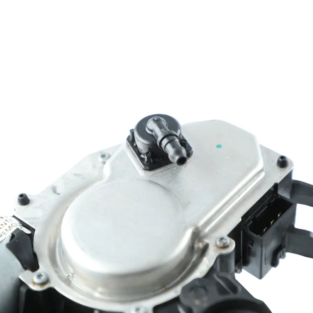 Audi A3 8P A4 B7 Motor Limpiaparabrisas Trasera Puerta Trasera - SKU 8E9955711E-1 - Número de pieza 8E9955711E