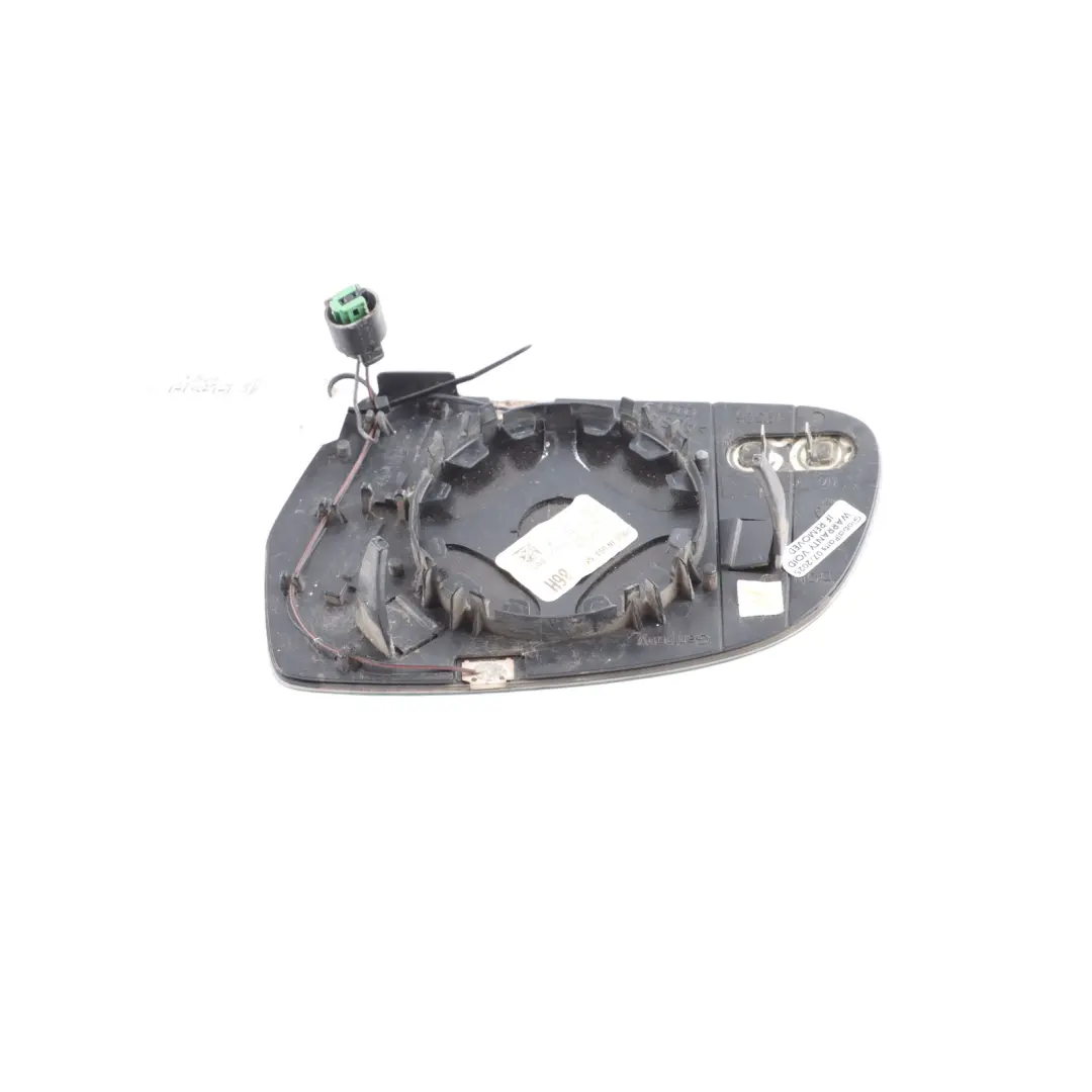 Wing Mirror Glass Insert Dimming Right O/S 8F0857536G to Audi A4 S4 B8 A5 S5 8T with Part number 8F0857536H Audi A4 S4 B8 A5 S5 8T Wing Mirror Glass Insert Dimming Right O/S 8F0857536G - SKU 8F0857536H - Part number 8F0857536H