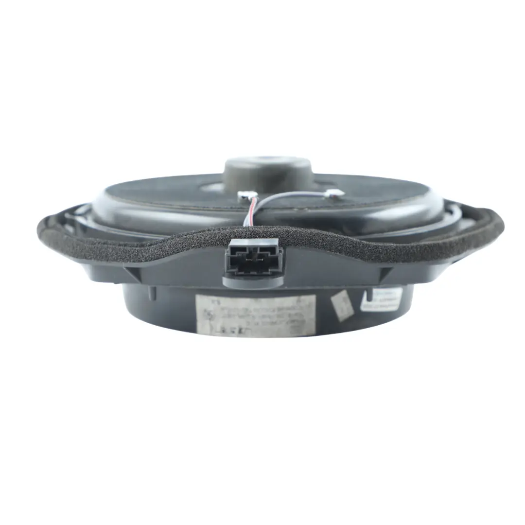 Altavoz Audio Bose Puerta Delantera 8H0035412C para Audi A4 B7 Cabrio con número de pieza 8H0035412B Audi A4 B7 Cabrio Altavoz Audio Bose Puerta Delantera 8H0035412C - SKU 8H0035412B - Número de pieza 8H0035412B