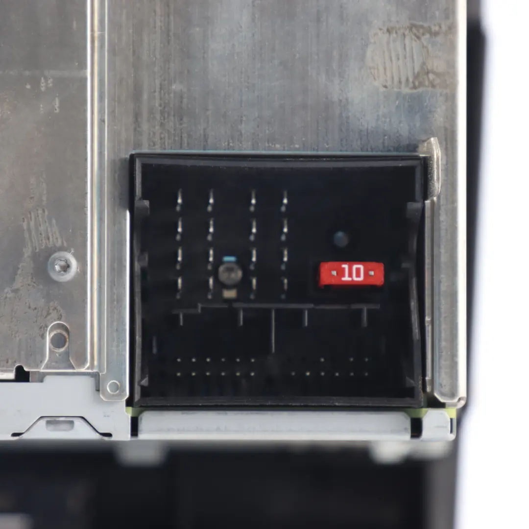 Audi TT 8J Radio Hauptgerät CD Audio Player Steuergerät 8J0035186Q - SKU 8J0057186Q - Teilenummer 8J0057186Q