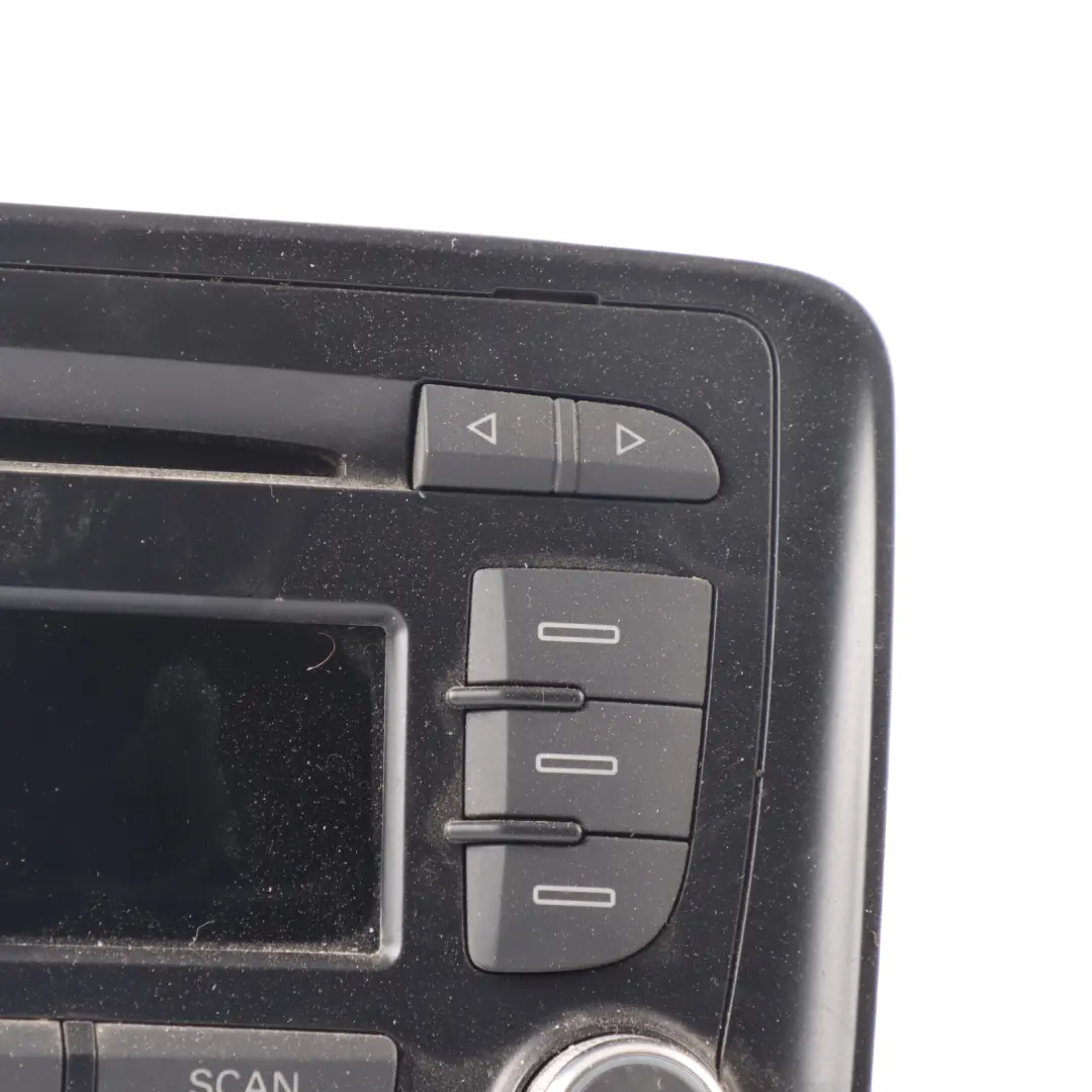 Radio Hauptgerät CD Audio Player Steuergerät 8J0035186Q für Audi TT 8J mit Teilenummer 8J0057186Q Audi TT 8J Radio Hauptgerät CD Audio Player Steuergerät 8J0035186Q - SKU 8J0057186Q - Teilenummer 8J0057186Q