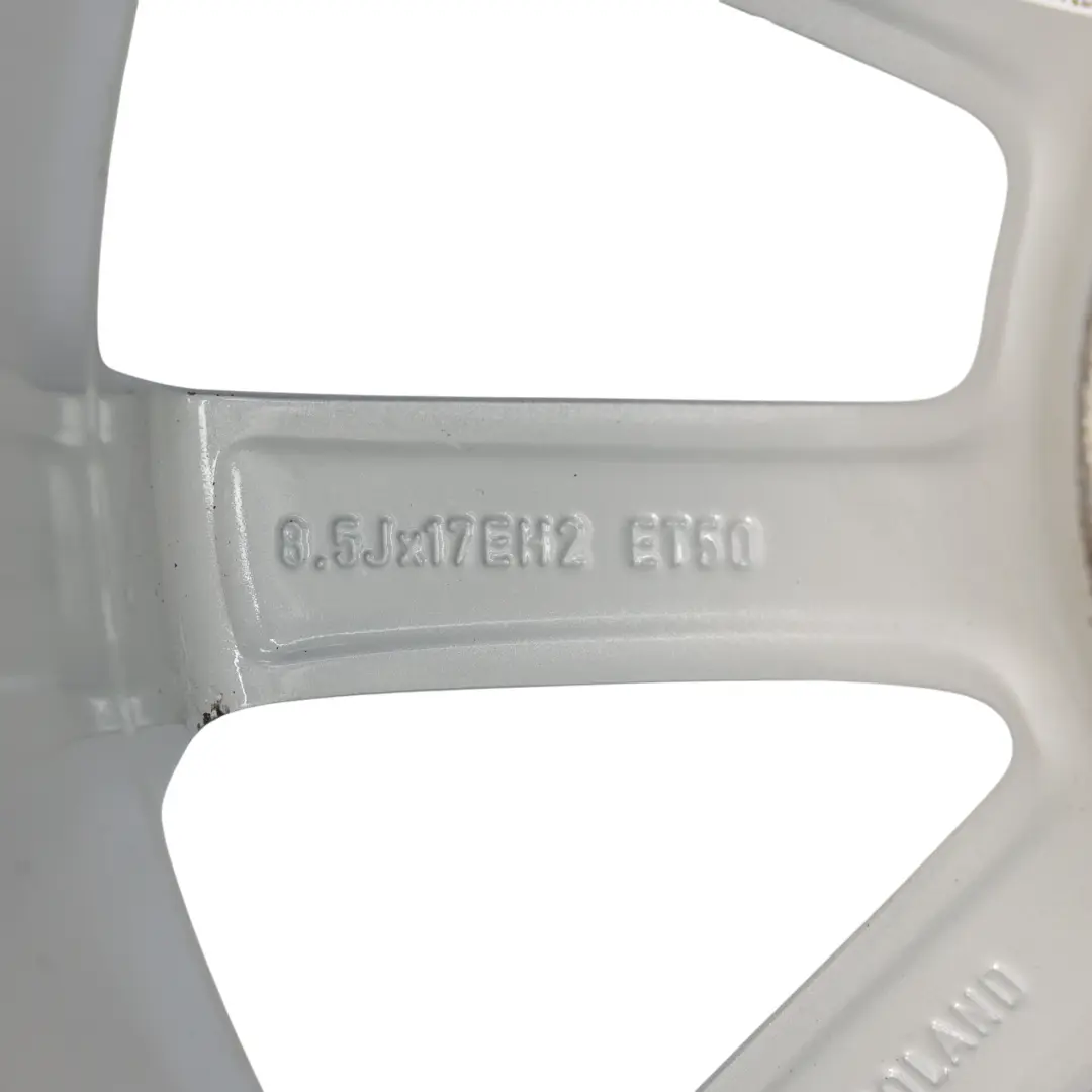 Cerchio In Lega 17" ET:50 8,5J Argento per Audi TT 8J con numero di parte 8J0601025BE Audi TT 8J Cerchio In Lega 17" ET:50 8,5J Argento - SKU 8J0601025BE-2 - Numero di parte 8J0601025BE