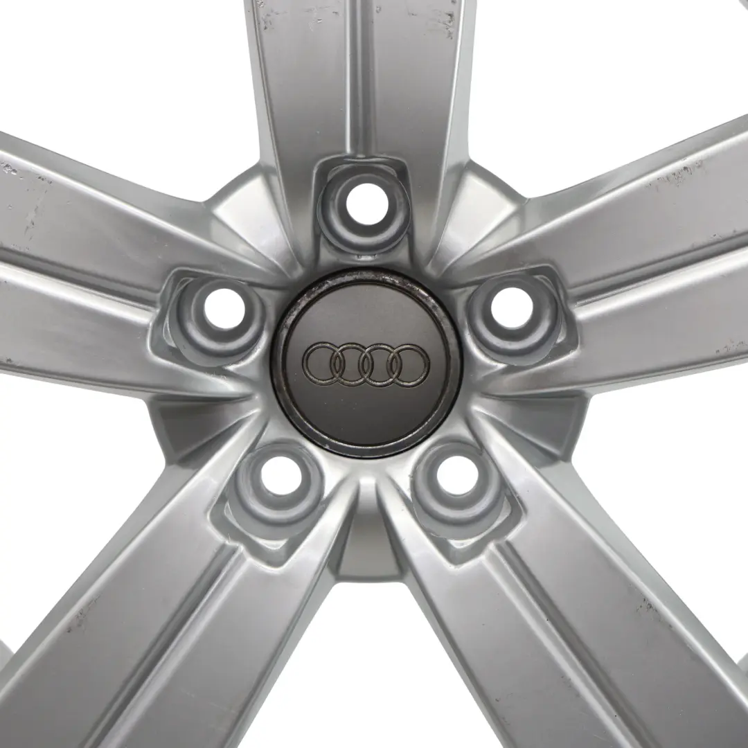  Llanta de aleación plateada Audi TT Mk2 8J 17" ET:47 8J Star Spoke - SKU 8J0601025C-2 - Número de pieza 8J0601025C