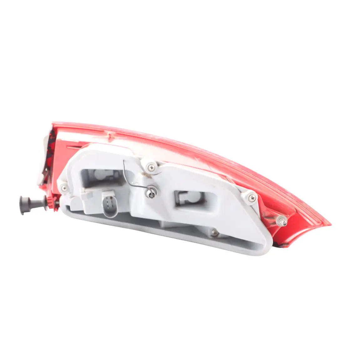 Audi TT 8J Rear Lamp Left N/S Light Trunk Lid Boot Tailgate - SKU 8J0945095B - Part number 8J0945095B