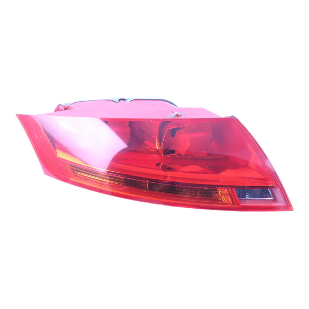 Lamp Left N/S Light Trunk Lid Boot Tailgate to Audi TT 8J Rear with Part number 8J0945095K Audi TT 8J Rear Lamp Left N/S Light Trunk Lid Boot Tailgate - SKU 8J0945095K - Part number 8J0945095K