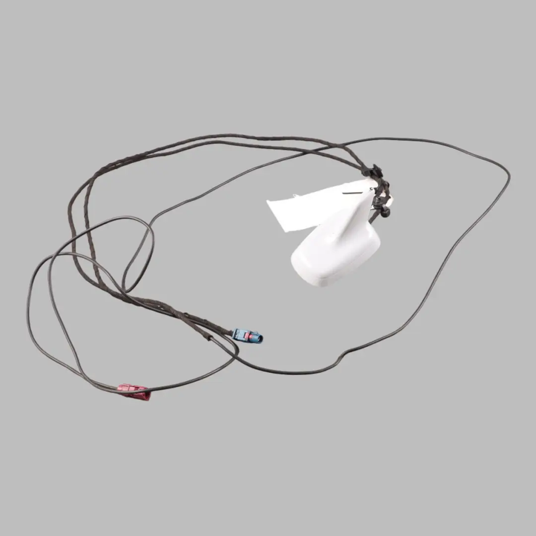 Antenna Aerial Roof Top Shark Suzuka Grey Metallic - Y7F to Audi TT 8J with Part number 8J8035503F Audi TT 8J Antenna Aerial Roof Top Shark Suzuka Grey Metallic - Y7F - SKU 8J8035503F-SUG - Part number 8J8035503F