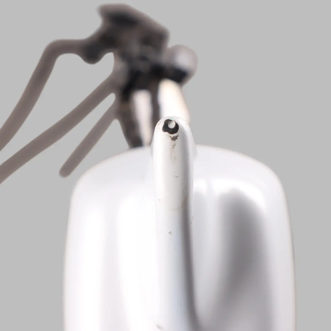 Antenna Aerial Roof Top Shark Suzuka Grey Metallic - Y7F to Audi TT 8J with Part number 8J8035503F Audi TT 8J Antenna Aerial Roof Top Shark Suzuka Grey Metallic - Y7F - SKU 8J8035503F-SUG - Part number 8J8035503F