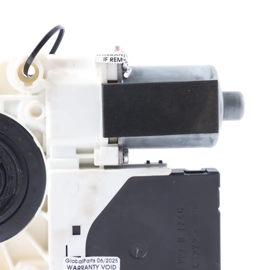 Front Door Window Lifter Regulator Motor Right Side O/S to Audi TT 8J with Part number 8J8959801F Audi TT 8J Front Door Window Lifter Regulator Motor Right Side O/S - SKU 8J8959801F - Part number 8J8959801F