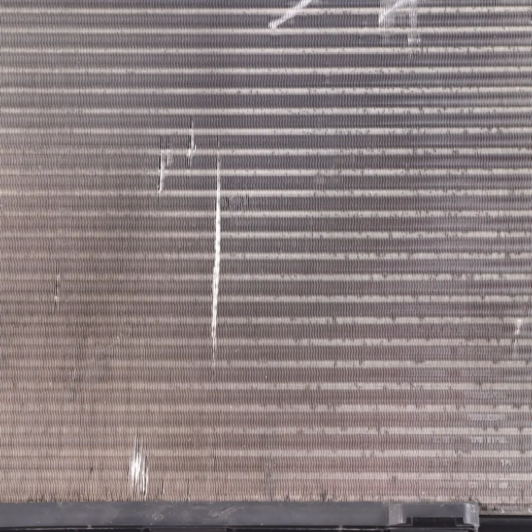 Audi A3 8P Radiador Radiador del motor - SKU 8K0121251R - Número de pieza 8K0121251R