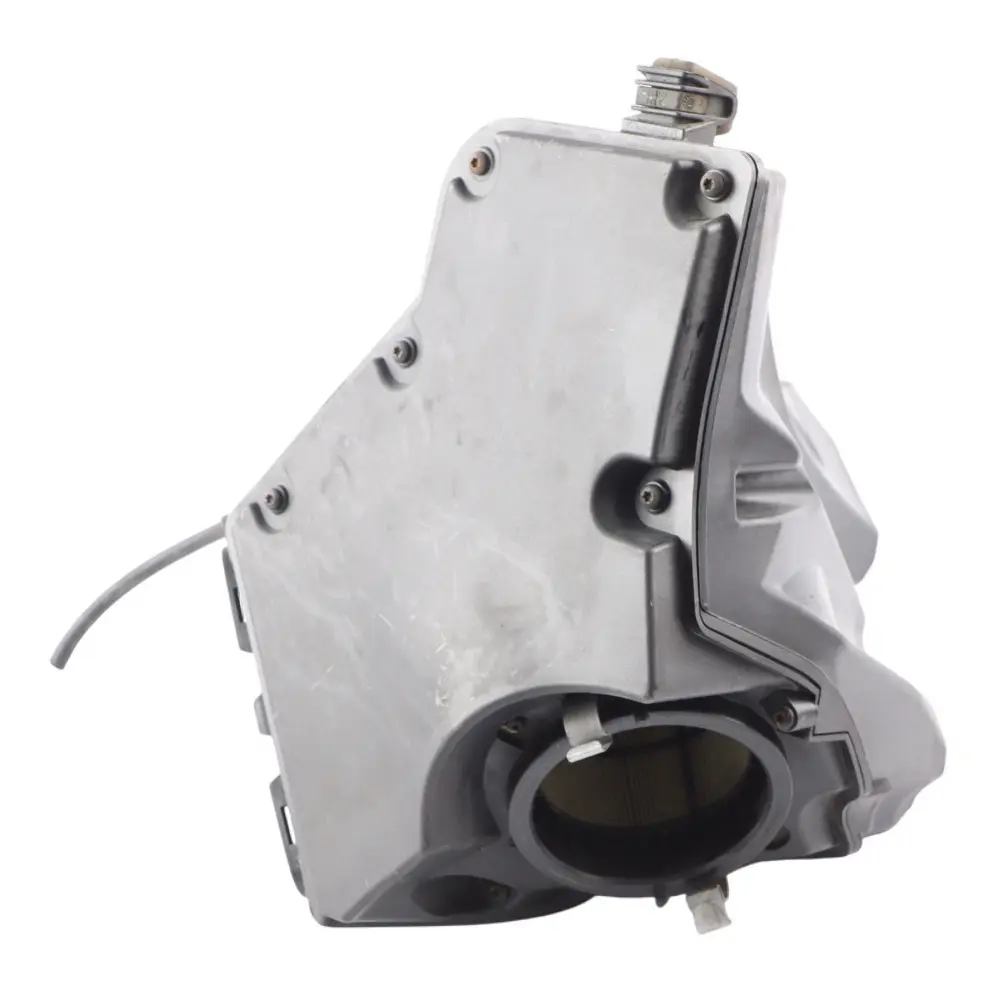 Audi S3 8V 2.0 TFSI DNUE Benzin Motor Luftfilter Gehäuse - SKU 8K0133835B - Teilenummer 8K0133835B