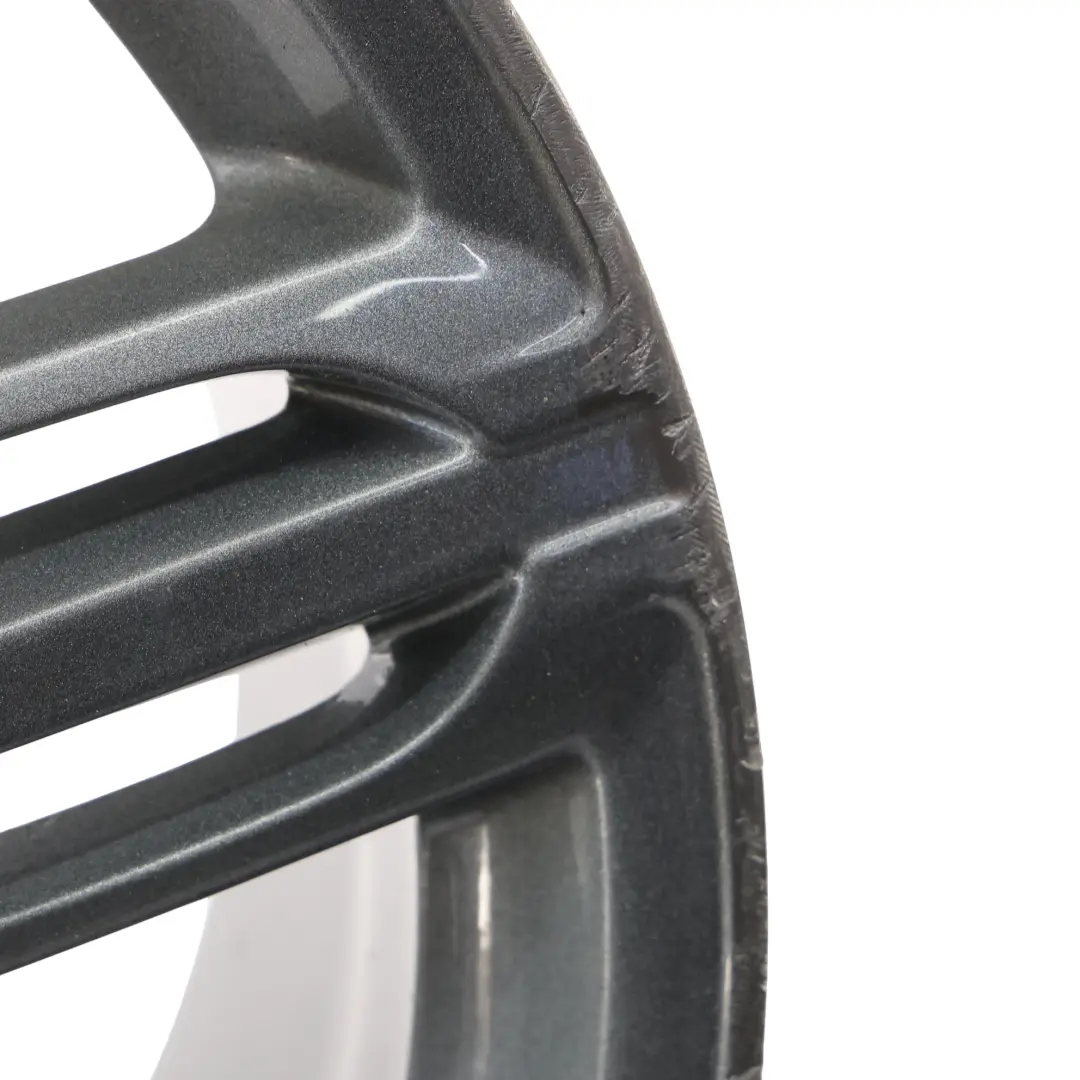 Jante Alliage Audi A4 S4 B8 19" 8,5J ET:43 Gris Foncé pour à propos du numéro de pièce 8K0601025AK Jante Alliage Audi A4 S4 B8 19" 8,5J ET:43 Gris Foncé - SKU 8K0601025AK-1 - Numéro de pièce 8K0601025AK