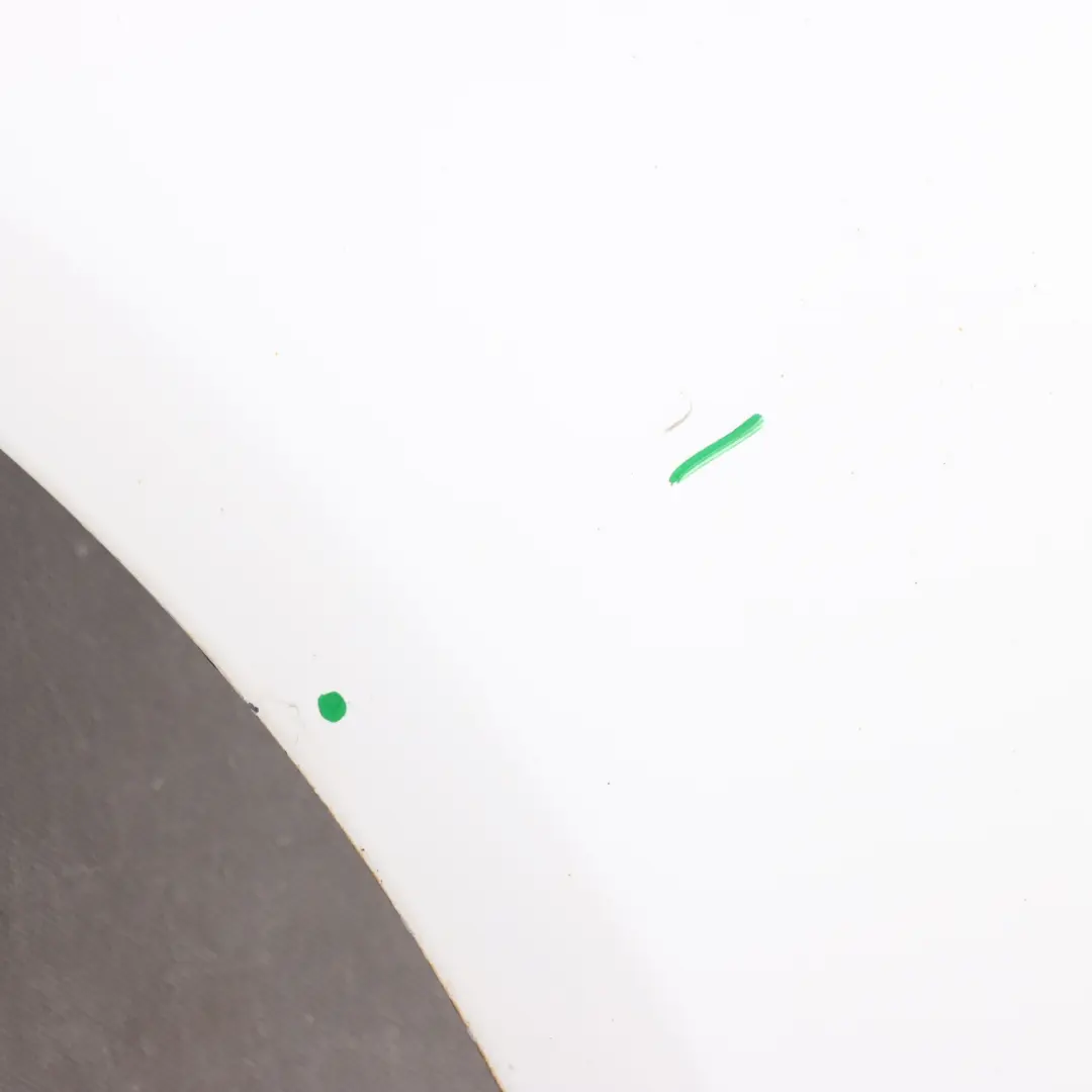 Side Panel Front Left N/S Wing Fender Cover Ibis White - Y9C to Audi A4 B8 with Part number 8K0821105J Audi A4 B8 Side Panel Front Left N/S Wing Fender Cover Ibis White - Y9C - SKU 8K0821105J-IWH - Part number 8K0821105J