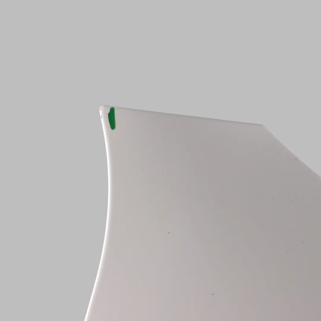 Side Panel Front Right O/S Wing Fender Cover Ibis White - Y9C to Audi A4 B8 with Part number 8K0821106J Audi A4 B8 Side Panel Front Right O/S Wing Fender Cover Ibis White - Y9C - SKU 8K0821106J-IWH - Part number 8K0821106J