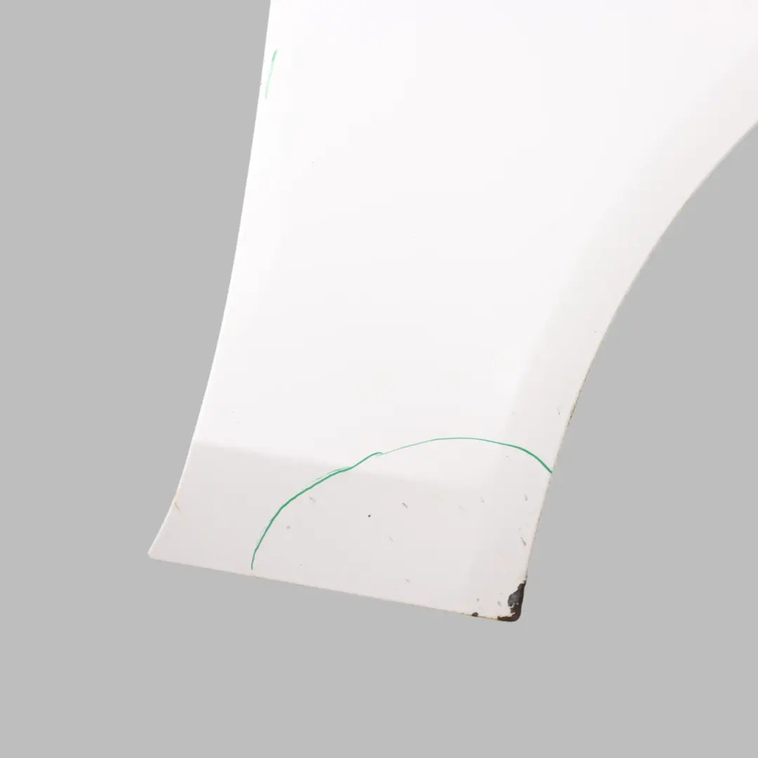 Side Panel Front Right O/S Wing Fender Cover Ibis White - Y9C to Audi A4 B8 with Part number 8K0821106J Audi A4 B8 Side Panel Front Right O/S Wing Fender Cover Ibis White - Y9C - SKU 8K0821106J-IWH - Part number 8K0821106J