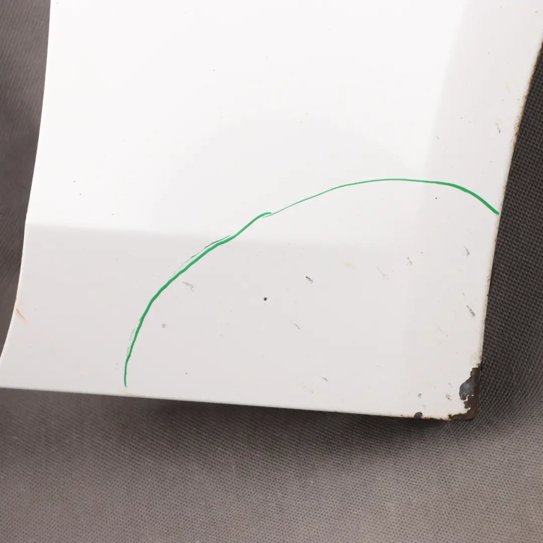 Side Panel Front Right O/S Wing Fender Cover Ibis White - Y9C to Audi A4 B8 with Part number 8K0821106J Audi A4 B8 Side Panel Front Right O/S Wing Fender Cover Ibis White - Y9C - SKU 8K0821106J-IWH - Part number 8K0821106J