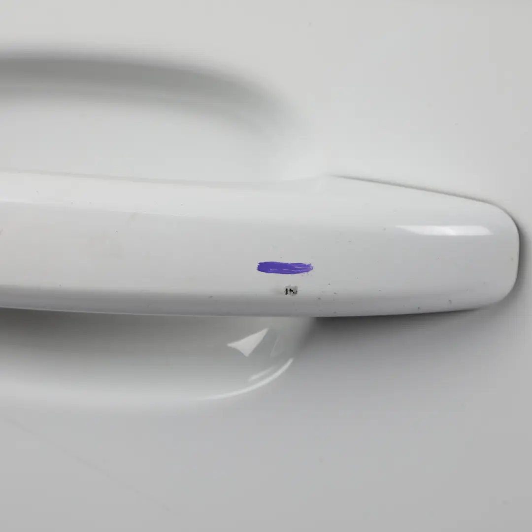 Front Door Right O/S Ibis White - Y9C to Audi A4 B8 with Part number 8K0831052J Audi A4 B8 Front Door Right O/S Ibis White - Y9C - SKU 8K0831052J-IWH - Part number 8K0831052J