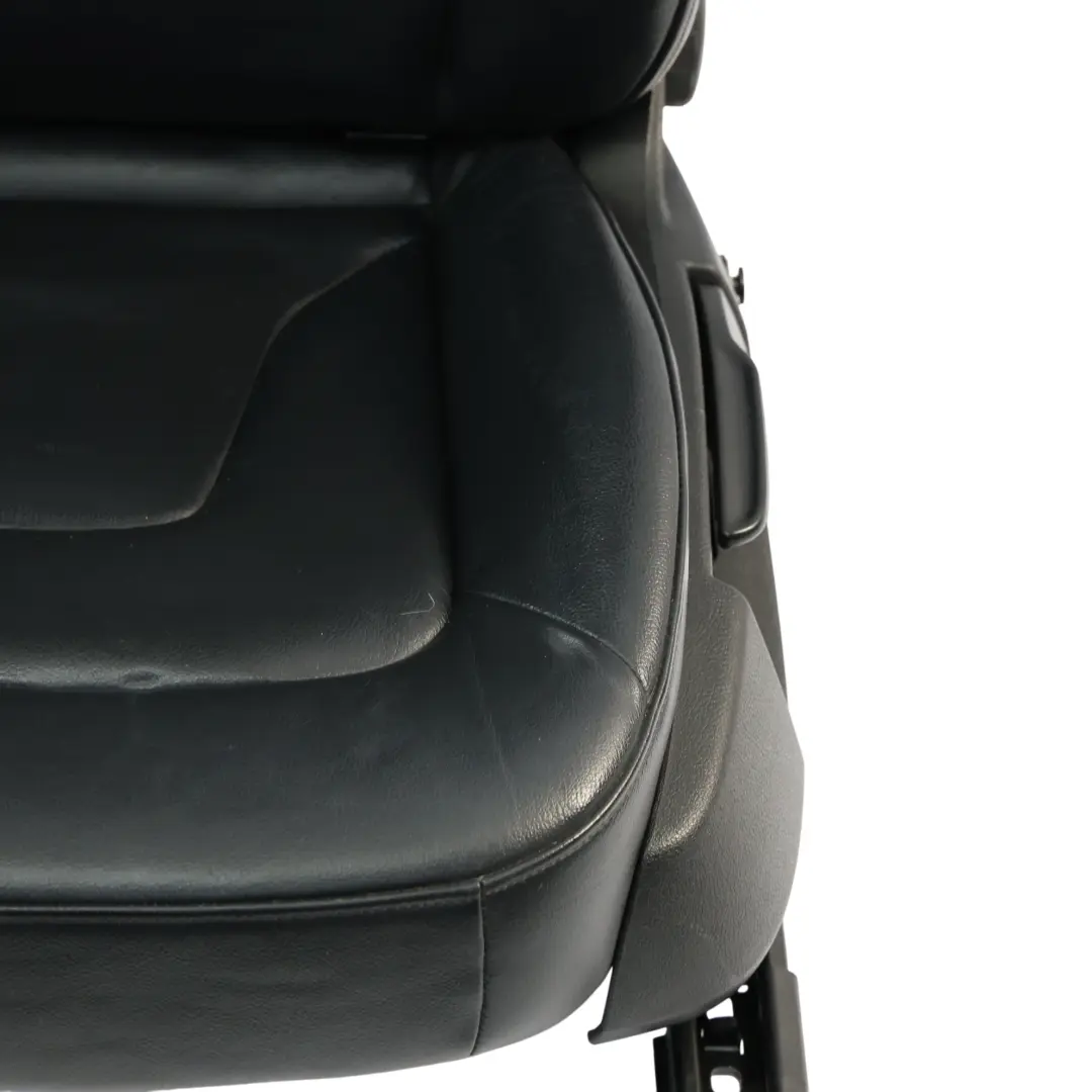 Sedile Anteriore Sinistro Riscaldato Interno Pelle Nero per Audi A4 B8 con numero di parte 8K0881805C Audi A4 B8 Sedile Anteriore Sinistro Riscaldato Interno Pelle Nero - SKU 8K0881805C-1 - Numero di parte 8K0881805C