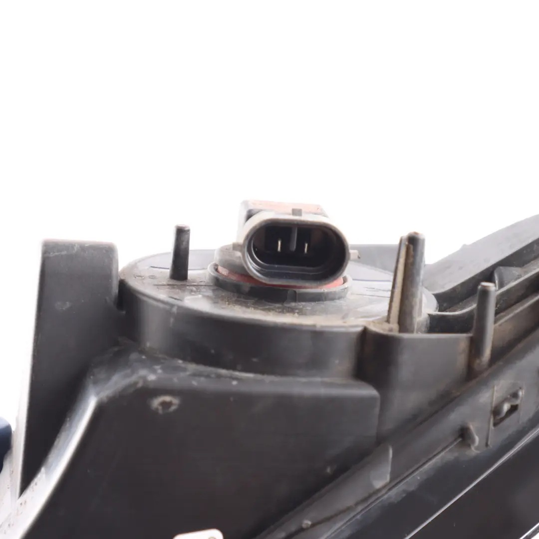 8K Front Bumper Fog Light Lamp Right O/S to Audi A4 B8 with Part number 8K0941700B Audi A4 B8 8K Front Bumper Fog Light Lamp Right O/S - SKU 8K0941700B-1 - Part number 8K0941700B