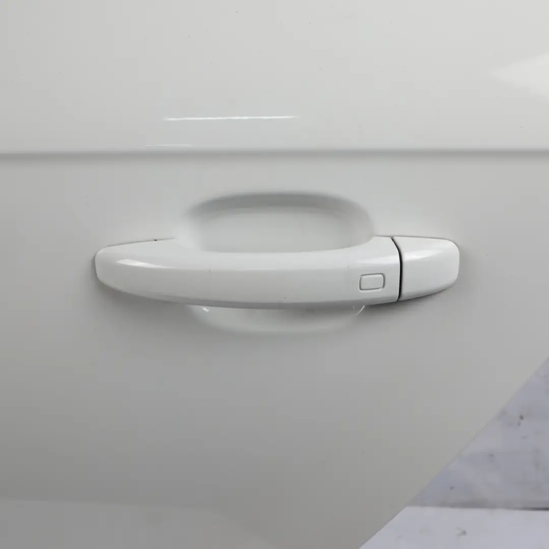 Door Left N/S Ibis White - Y9C to Audi A4 B8 Limousine Rear with Part number 8K5833051D Audi A4 B8 Limousine Rear Door Left N/S Ibis White - Y9C - SKU 8K5833051D-IWH - Part number 8K5833051D