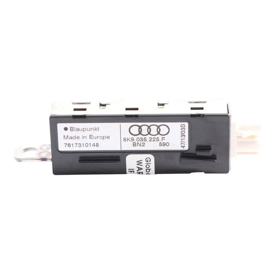 Antenna Amplifier Aerial Module Control Unit Right O/S to Audi A4 B8 with Part number 8K9035225F Audi A4 B8 Antenna Amplifier Aerial Module Control Unit Right O/S - SKU 8K9035225F - Part number 8K9035225F
