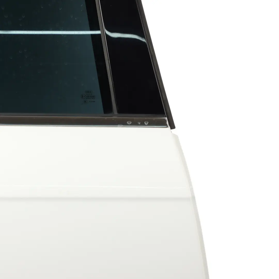 Door Right O/S Ibis White - Y9C to Audi A4 B8 Avant Rear with Part number 8K9833052D Audi A4 B8 Avant Rear Door Right O/S Ibis White - Y9C - SKU 8K9833052D-IWH - Part number 8K9833052D