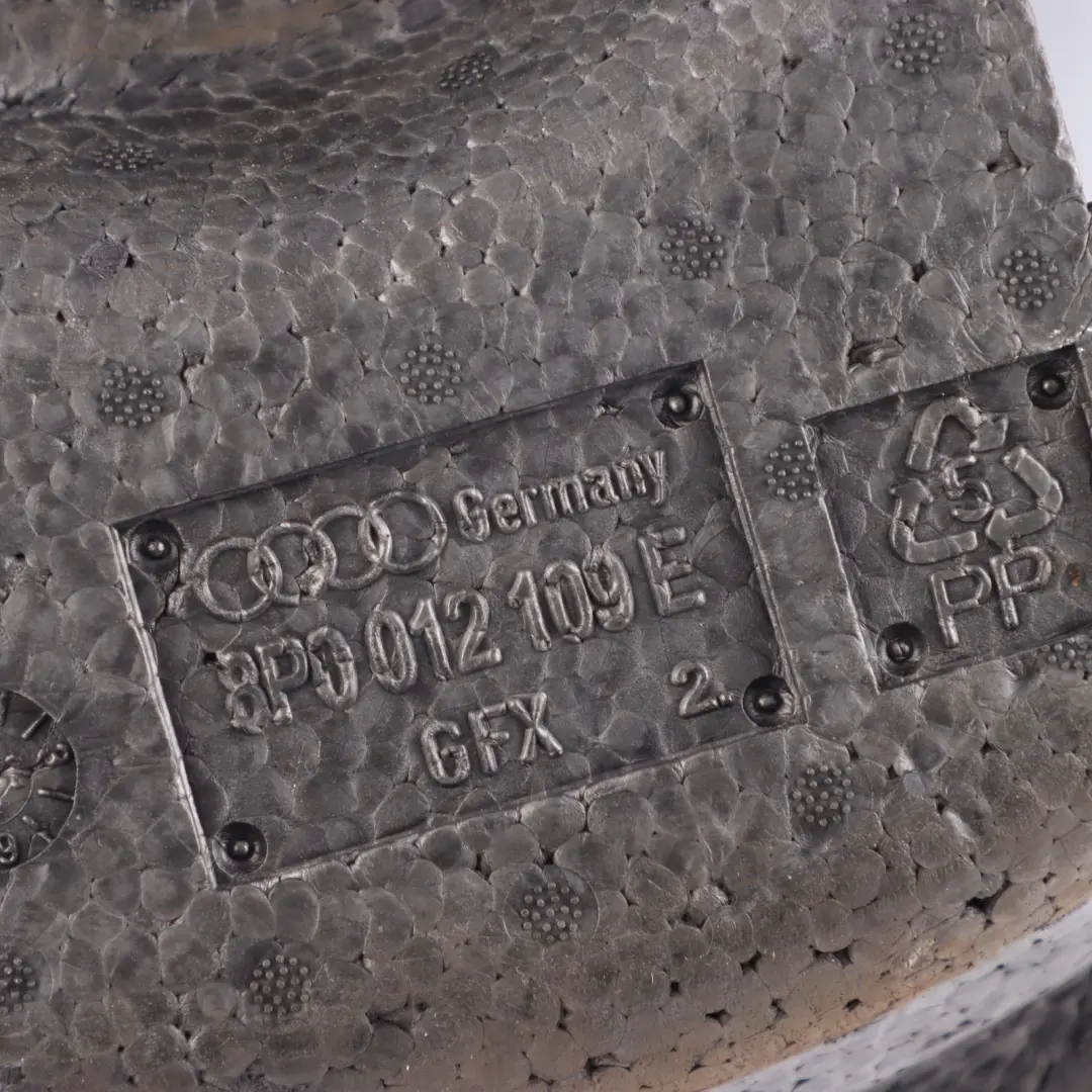 Spare Wheel Bracket Lifting Jack Tool Kit to Audi A3 8P with Part number 8P0012109E Audi A3 8P Spare Wheel Bracket Lifting Jack Tool Kit - SKU 8P0012109E-1 - Part number 8P0012109E