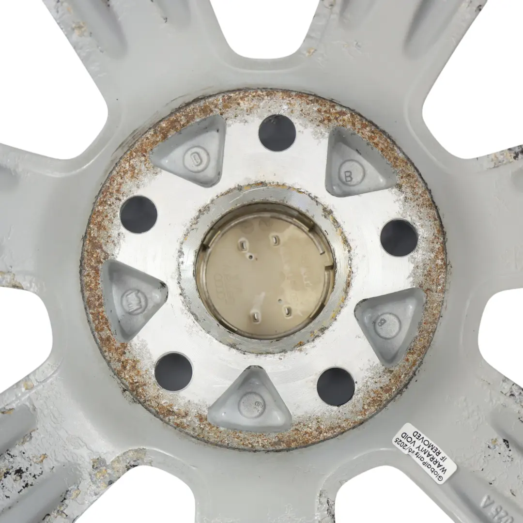 Silberne Leicht Metall Felge 16" 6,5J ET:50 für Audi A3 8P mit Teilenummer 8P0601025A Audi A3 8P Silberne Leicht Metall Felge 16" 6,5J ET:50 - SKU 8P0601025A-2 - Teilenummer 8P0601025A