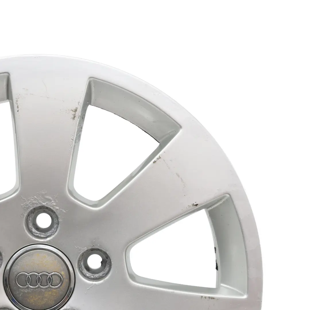 Felga Aluminiowa Srebrna 16" 6,5J ET:50 do Audi A3 8P o numerze 8P0601025A Audi A3 8P Felga Aluminiowa Srebrna 16" 6,5J ET:50 - SKU 8P0601025A-2 - Numer Części 8P0601025A