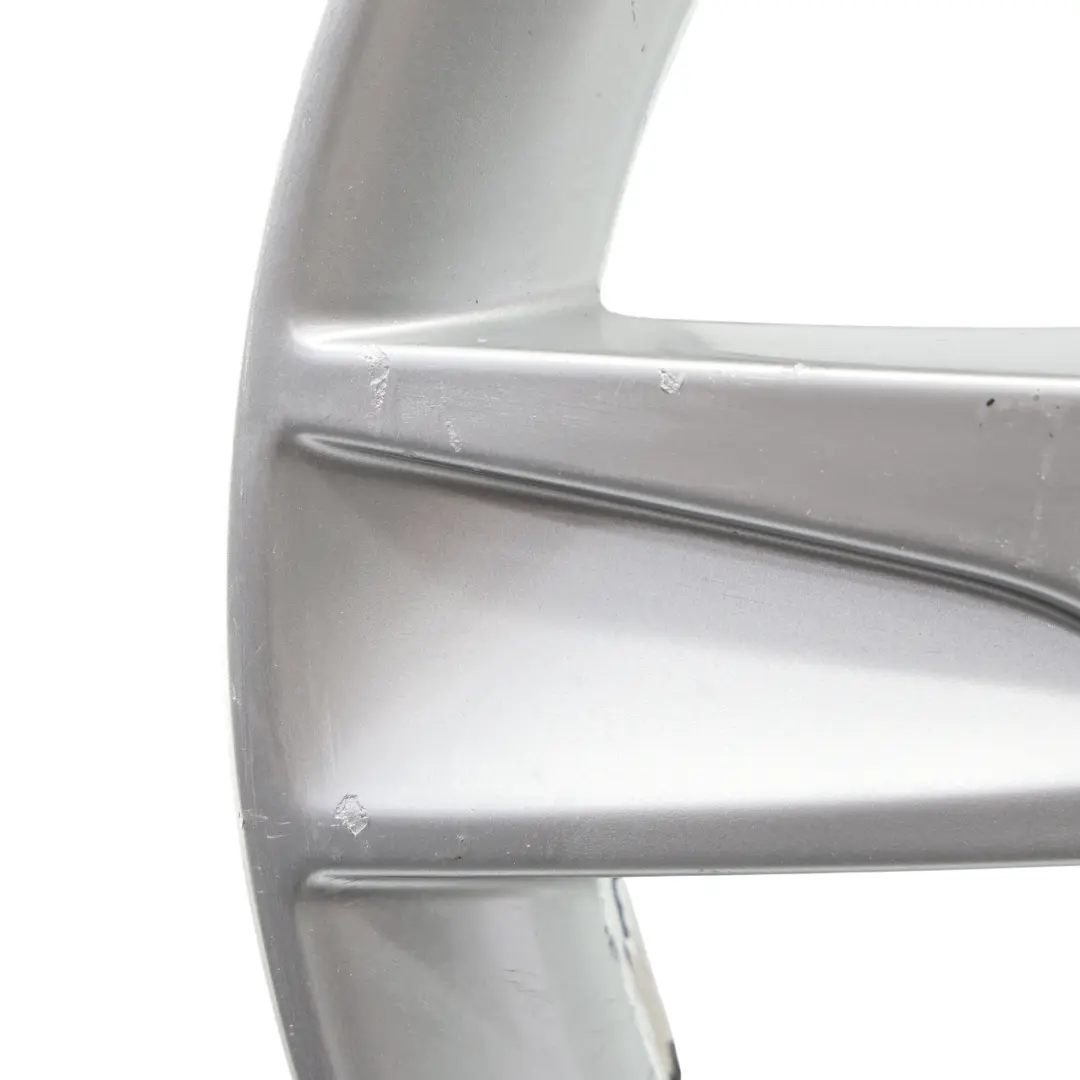 Llanta De Aleación Plateada Audi A3 8P 16" 6,5J ET:50 6 Radios para con número de pieza 8P0601025AN Llanta De Aleación Plateada Audi A3 8P 16" 6,5J ET:50 6 Radios - SKU 8P0601025AN-2 - Número de pieza 8P0601025AN