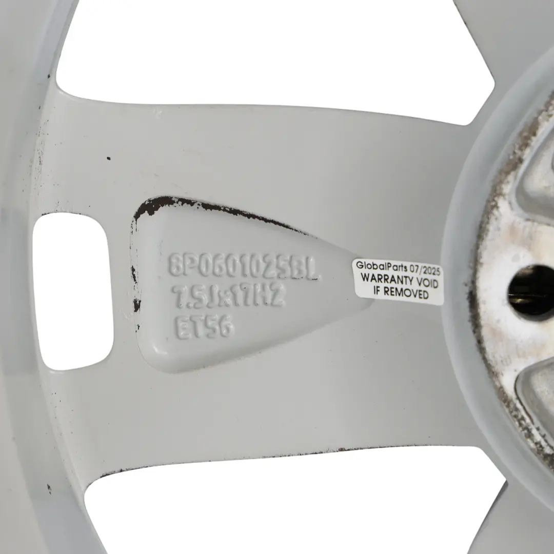 Jante argentée en alliage 17" 7,5J ET:56 Star Spoke pour Audi A3 8P à propos du numéro de pièce 8P0601025BL Audi A3 8P Jante argentée en alliage 17" 7,5J ET:56 Star Spoke - SKU 8P0601025BL-2 - Numéro de pièce 8P0601025BL