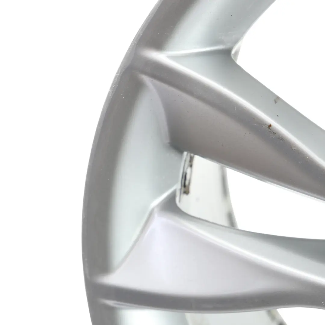 Audi A3 8P Llanta aleación plateada 17" 7,5J ET:56 Star Double Spoke - SKU 8P0601025CC-2 - Número de pieza 8P0601025CC