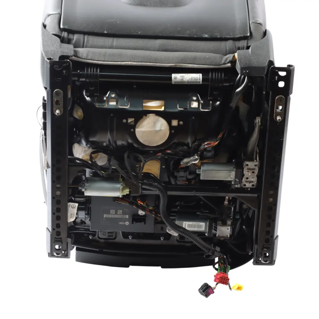 Front Seat Sport Right O/S Electric Heated Leather Soul Black to Audi A5 8T Coupe with Part number 8T0881806Q Audi A5 8T Coupe Front Seat Sport Right O/S Electric Heated Leather Soul Black - SKU 8T0881806Q-1 - Part number 8T0881806Q