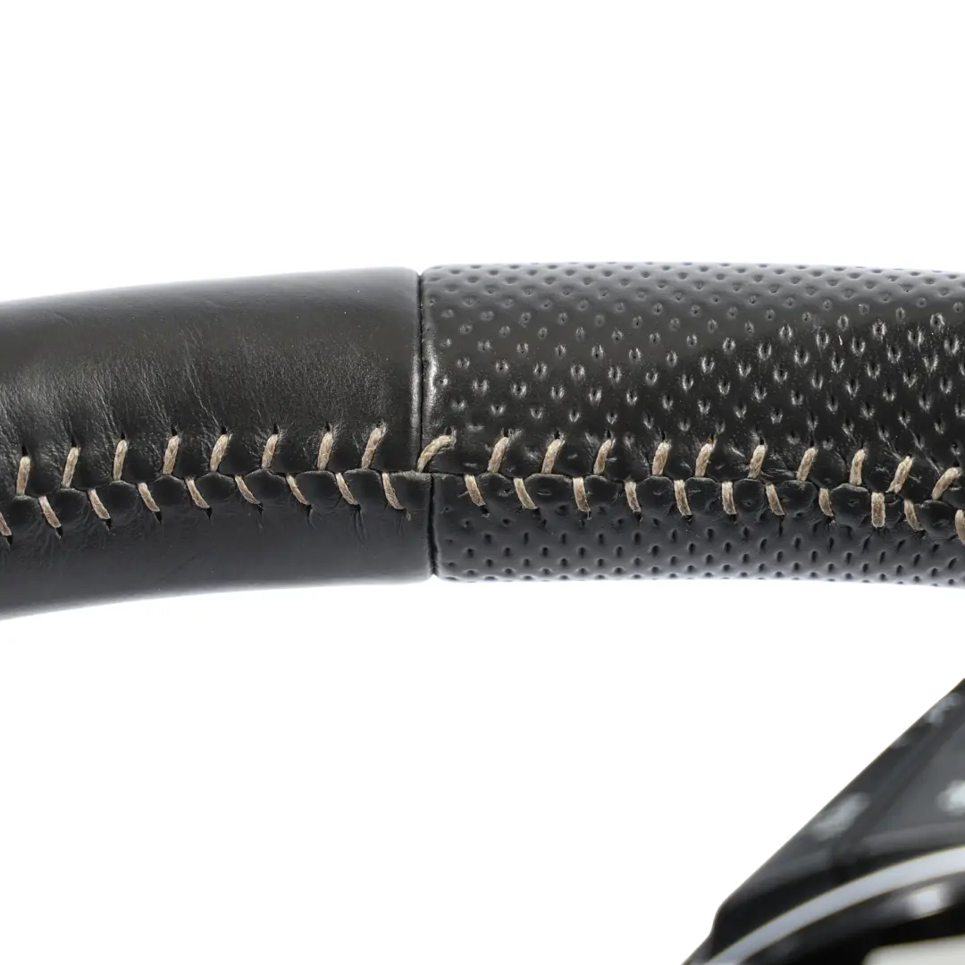 Kierownica S-Line Czarna Skóra Łopatki do Audi Q3 8U o numerze 8U0419091S Audi Q3 8U Kierownica S-Line Czarna Skóra Łopatki - SKU 8U0419091S - Numer Części 8U0419091S