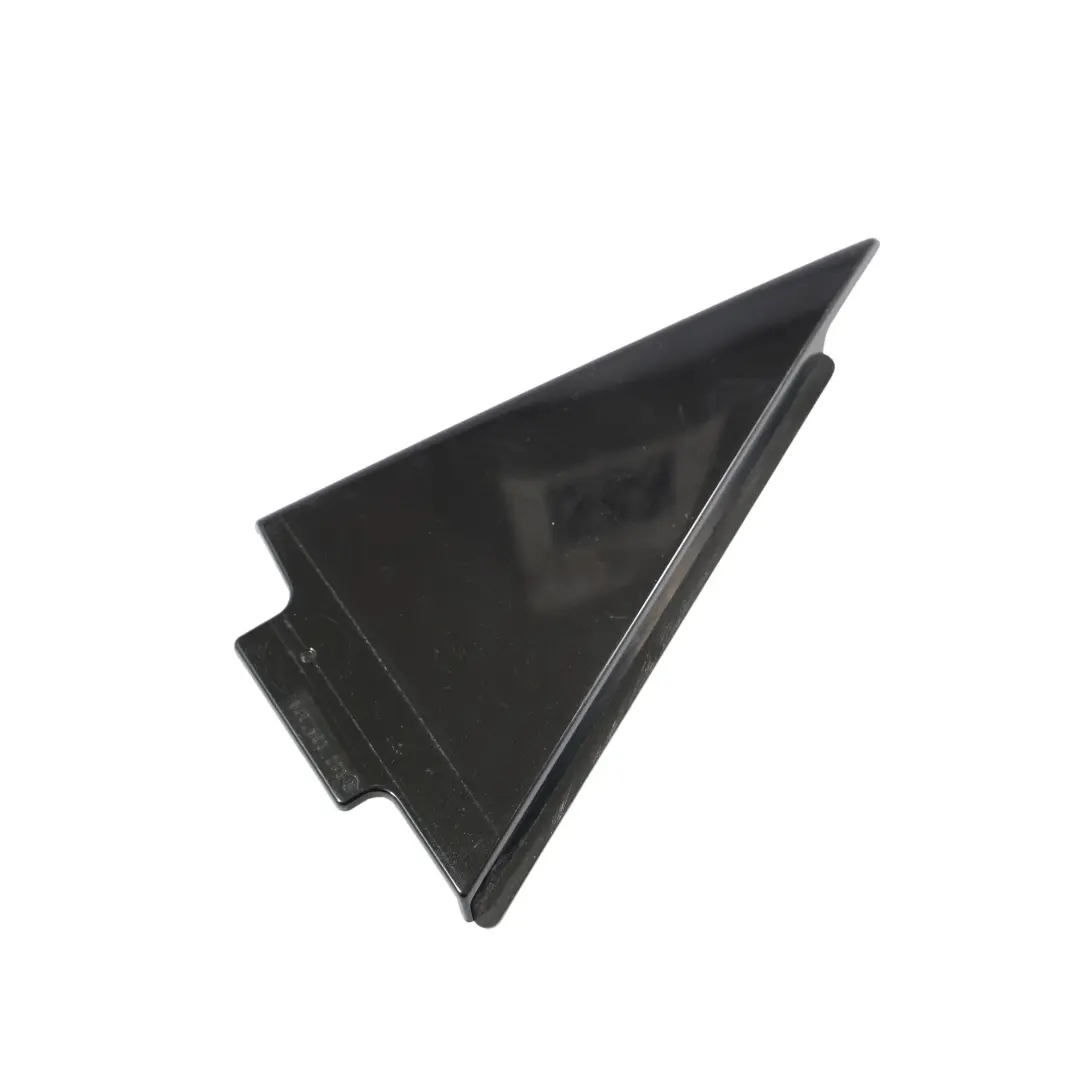 Pannello Copertura Angolo Posteriore Esterno Sinistro Lato per Audi Q3 8U con numero di parte 8U0853273C Audi Q3 8U Pannello Copertura Angolo Posteriore Esterno Sinistro Lato - SKU 8U0853273C - Numero di parte 8U0853273C