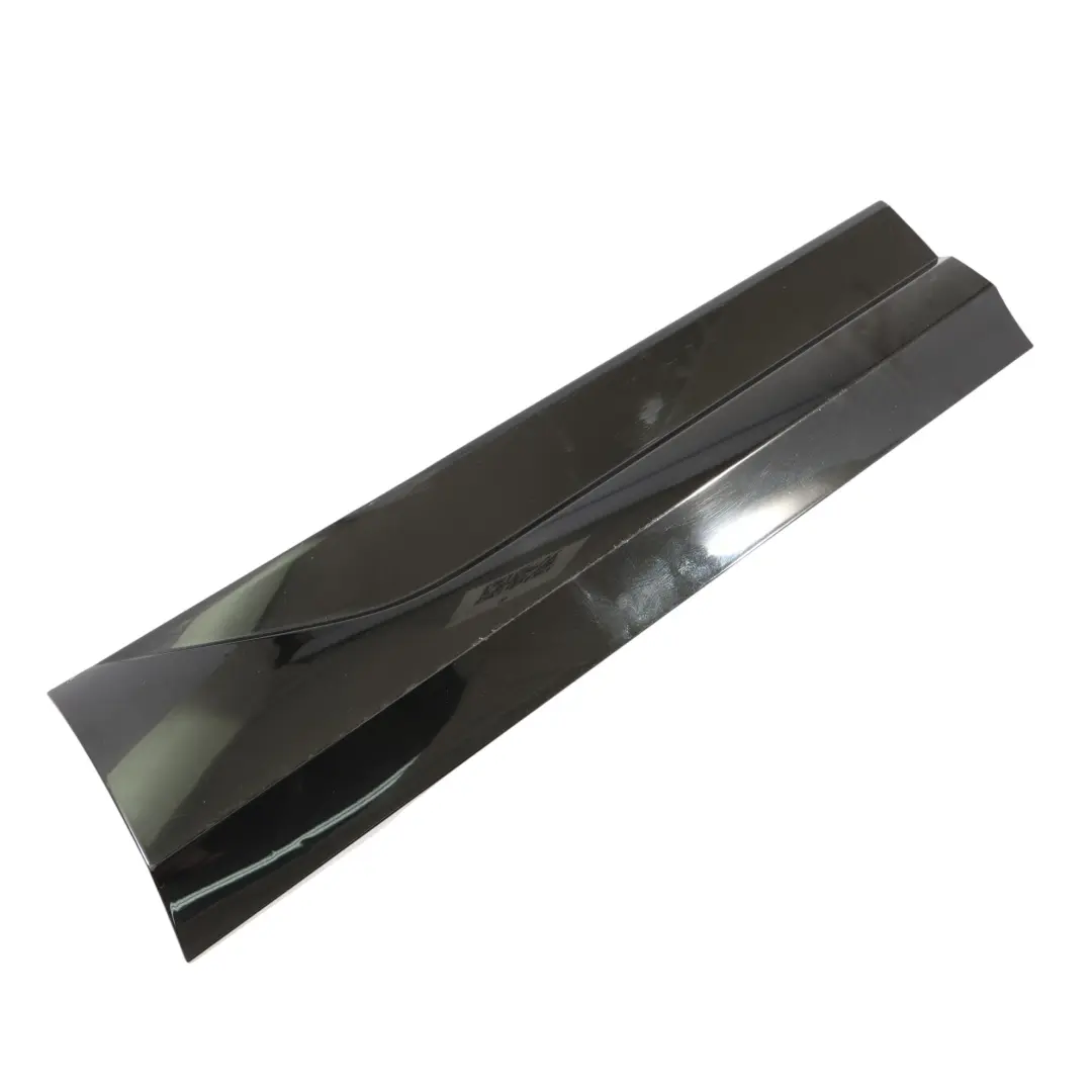 Untere Verkleidung Hinter Tür Links Mythical Black - Y9T für Audi Q3 8U mit Teilenummer 8U0853969D Audi Q3 8U Untere Verkleidung Hinter Tür Links Mythical Black - Y9T - SKU 8U0853969D-MYB - Teilenummer 8U0853969D