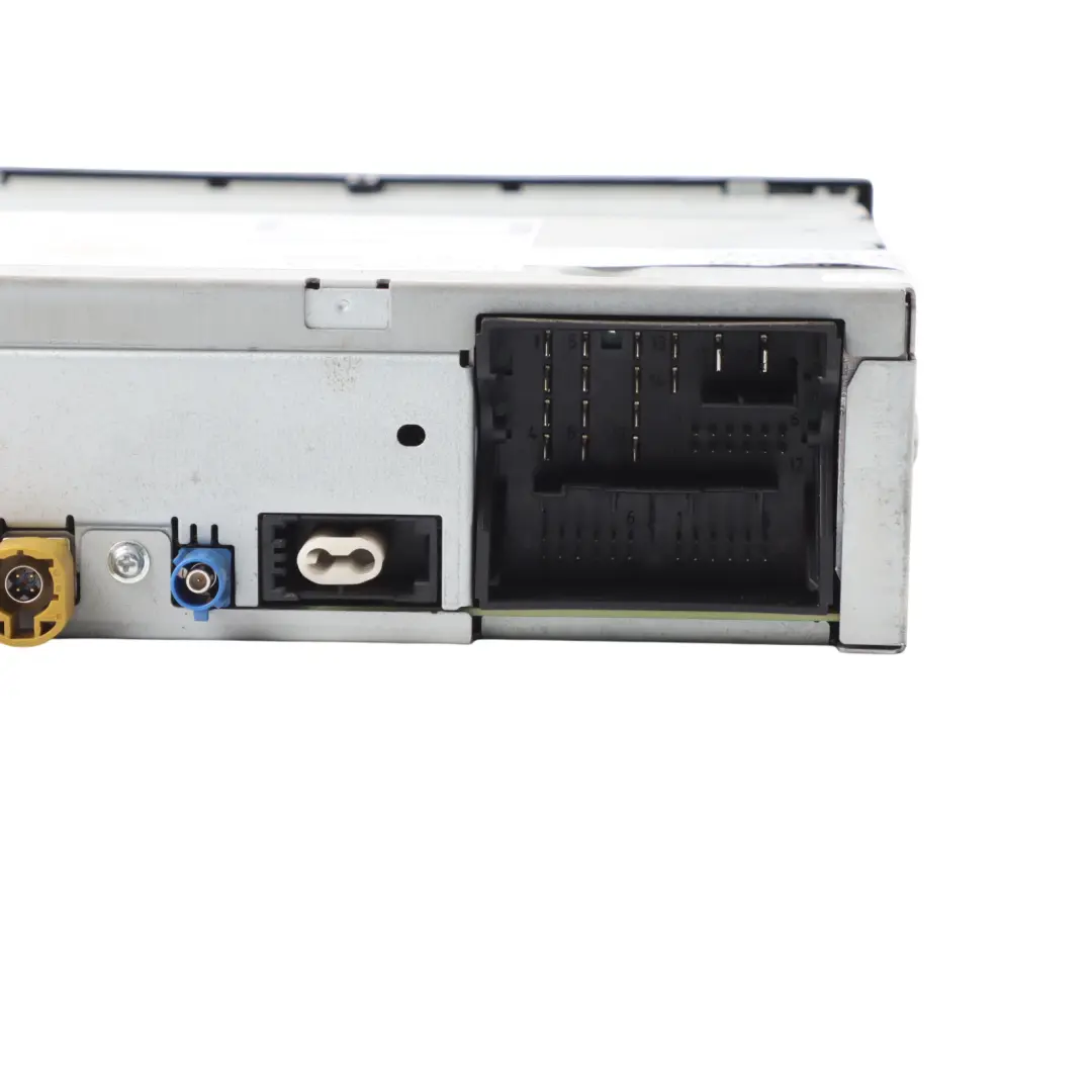 SAT NAV DAB Stereo Head Unit MMI Multimedia Control Unit to Audi A3 8V with Part number 8V0035864A Audi A3 8V SAT NAV DAB Stereo Head Unit MMI Multimedia Control Unit - SKU 8V0035864A - Part number 8V0035864A