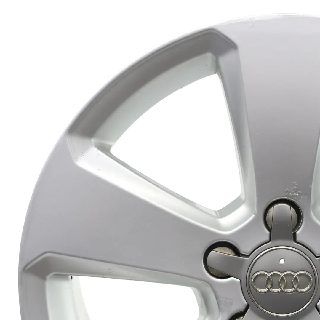Cerchio In Lega 17" ET:51 7,5J Argento per Audi A3 8V con numero di parte 8V0601025 Audi A3 8V Cerchio In Lega 17" ET:51 7,5J Argento - SKU 8V0601025-4 - Numero di parte 8V0601025
