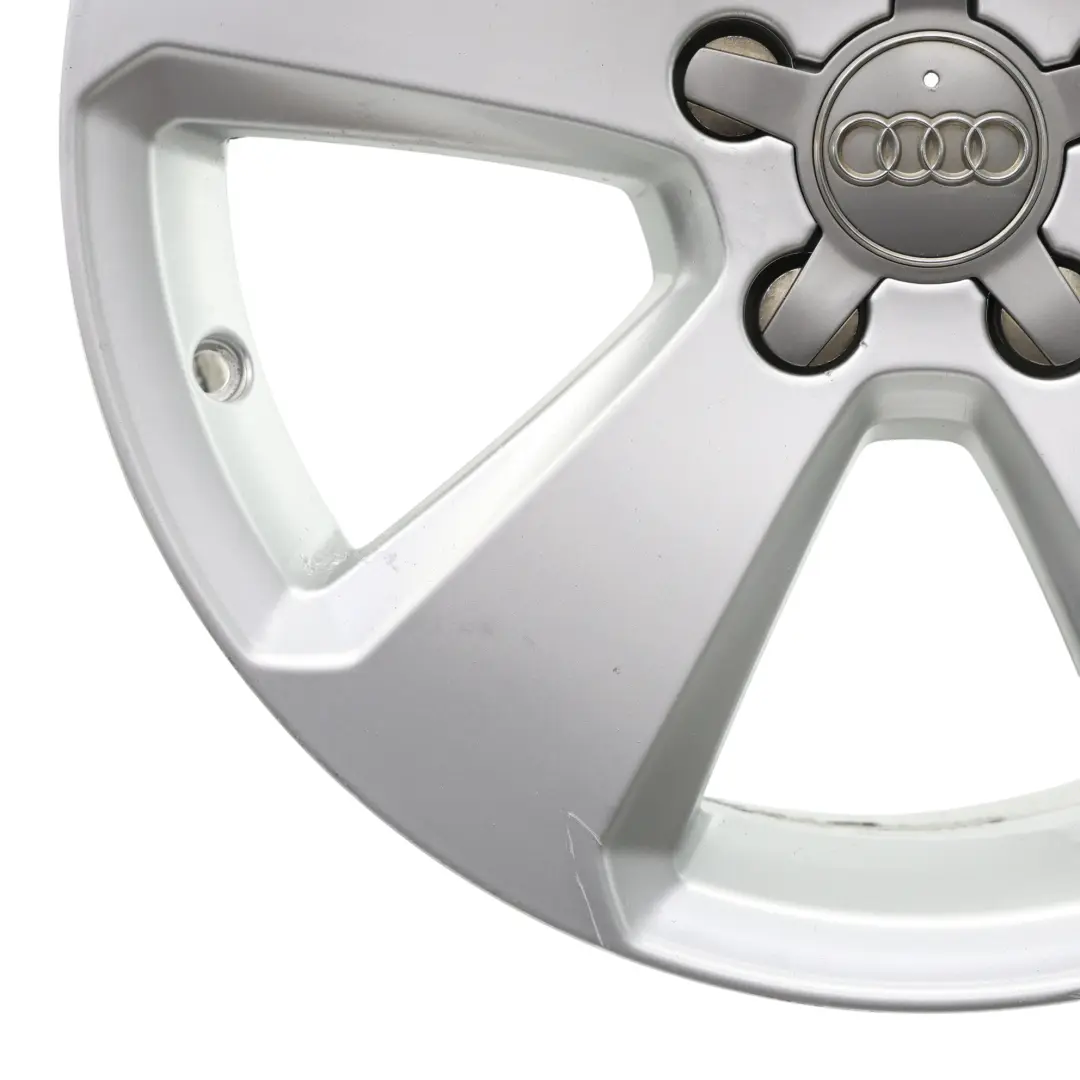 Cerchio In Lega 17" ET:51 7,5J Argento per Audi A3 8V con numero di parte 8V0601025 Audi A3 8V Cerchio In Lega 17" ET:51 7,5J Argento - SKU 8V0601025-4 - Numero di parte 8V0601025