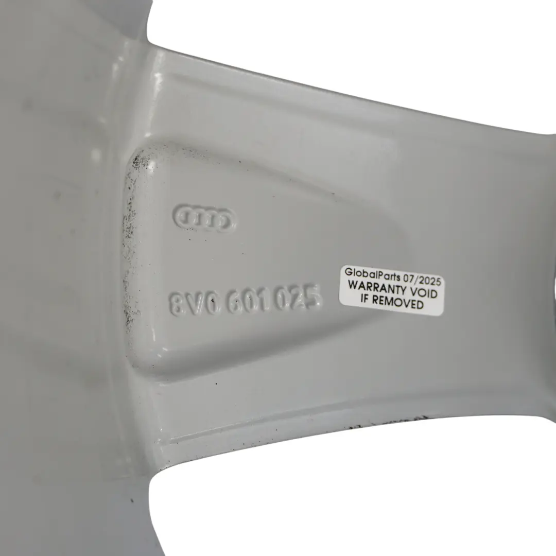 Audi A3 8V Llanta De Aleación 17" ET:51 7,5J Star Spoke Silver - SKU 8V0601025-5 - Número de pieza 8V0601025