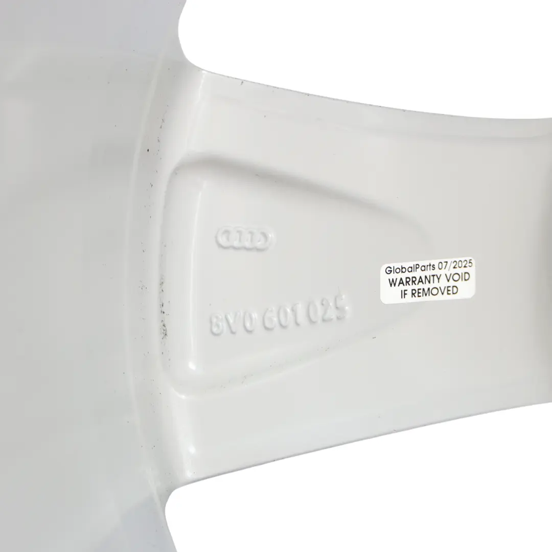 Alloy Rim Sliver 17" ET:51 7,5J Star Spoke to Audi A3 8V Wheel with Part number 8V0601025 Audi A3 8V Wheel Alloy Rim Sliver 17" ET:51 7,5J Star Spoke - SKU 8V0601025-6 - Part number 8V0601025