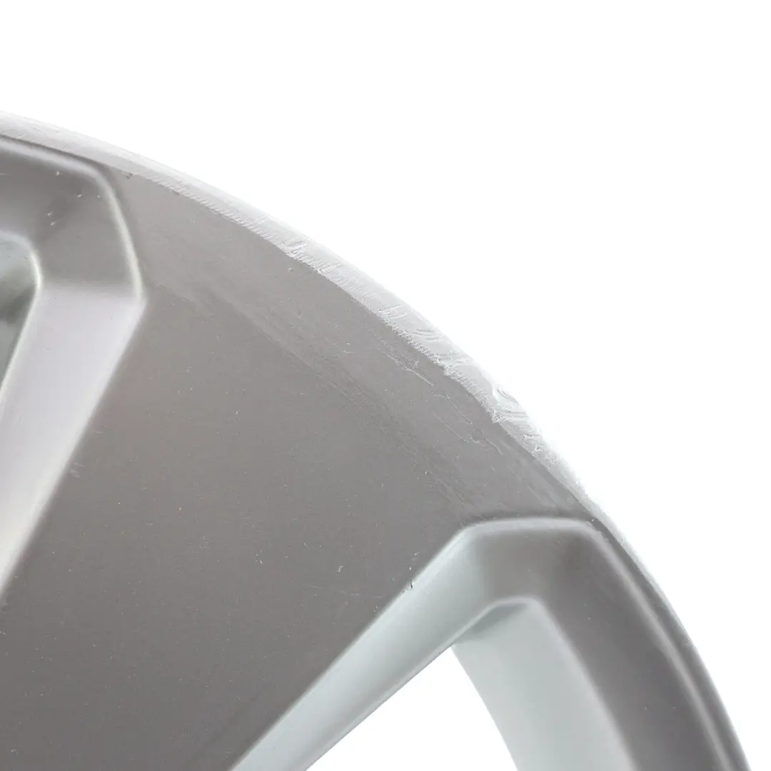 Alloy Rim Sliver 17" ET:51 7,5J Star Spoke to Audi A3 8V Wheel with Part number 8V0601025 Audi A3 8V Wheel Alloy Rim Sliver 17" ET:51 7,5J Star Spoke - SKU 8V0601025-6 - Part number 8V0601025