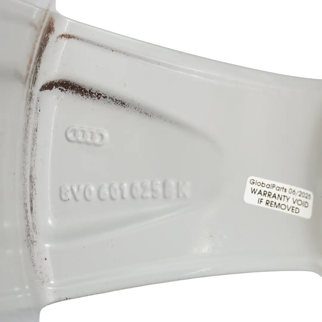 Felga Aluminiowa Srebrna 17" ET:51 7,5J Audi A3 8V - SKU 8V0601025BK-1 - Numer Części 8V0601025BK