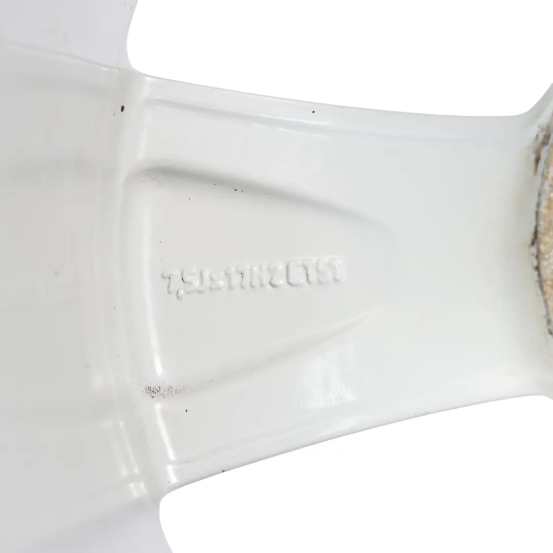 Silberne Leicht Metall Felge 17" ET:51 7,5J Stern Speiche für Audi A3 8V mit Teilenummer 8V0601025BK Audi A3 8V Silberne Leicht Metall Felge 17" ET:51 7,5J Stern Speiche - SKU 8V0601025BK-2 - Teilenummer 8V0601025BK