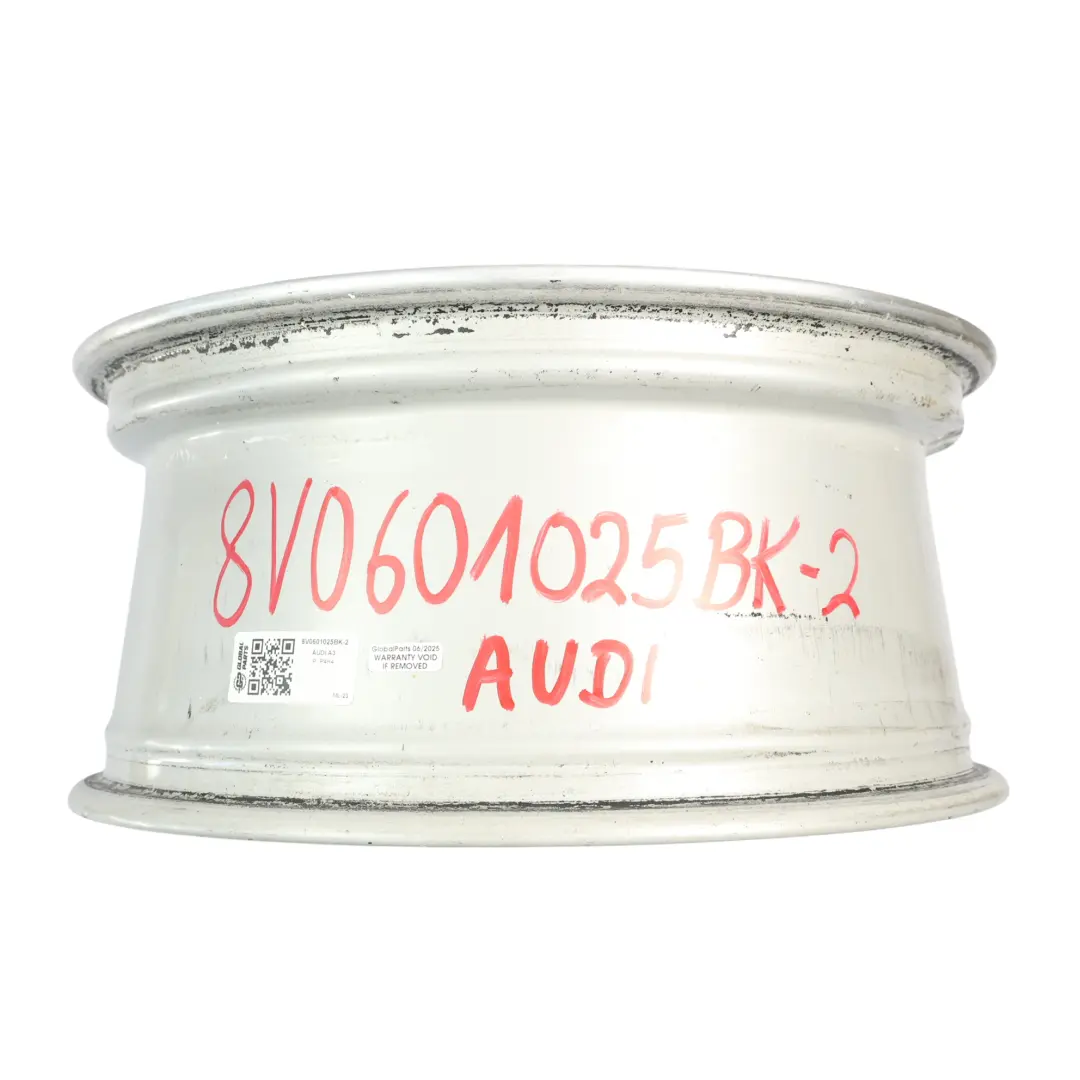 Audi A3 8V Cerchio In Lega Argento 17" ET:51 7,5J Raggi A Stella - SKU 8V0601025BK-2 - Numero di parte 8V0601025BK